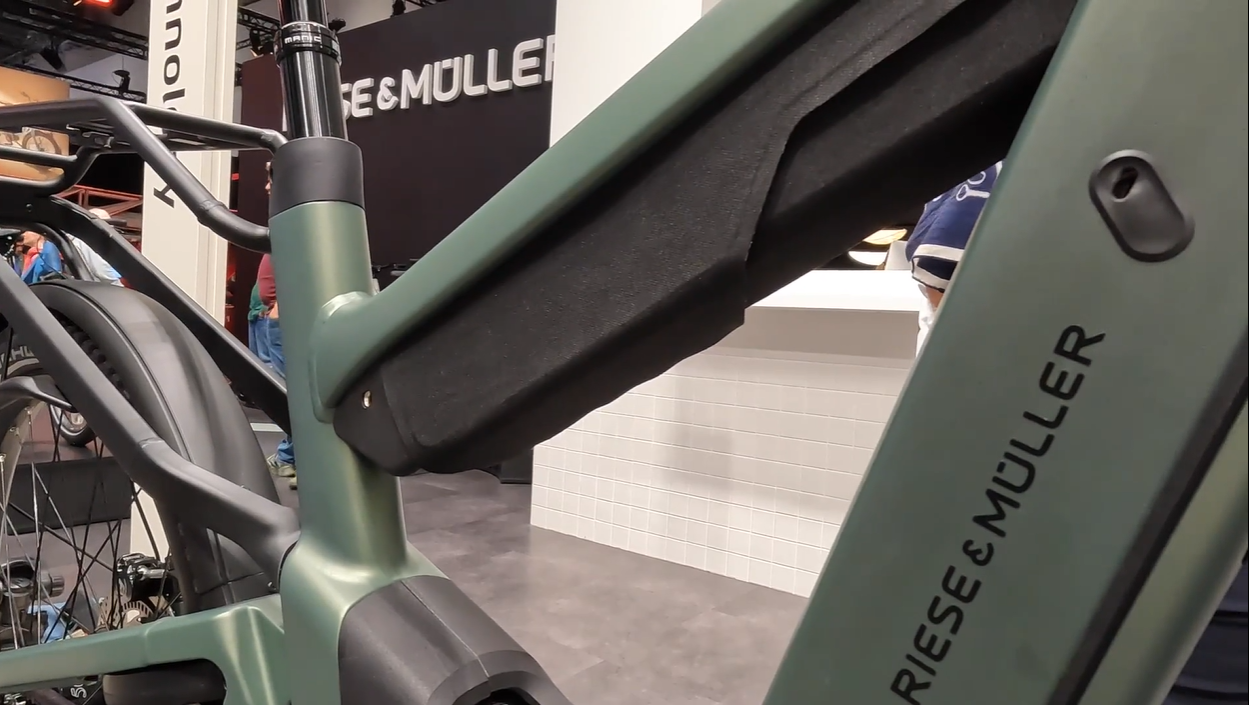 Close-up of Riese & Müller frame quality and finish in a showroom